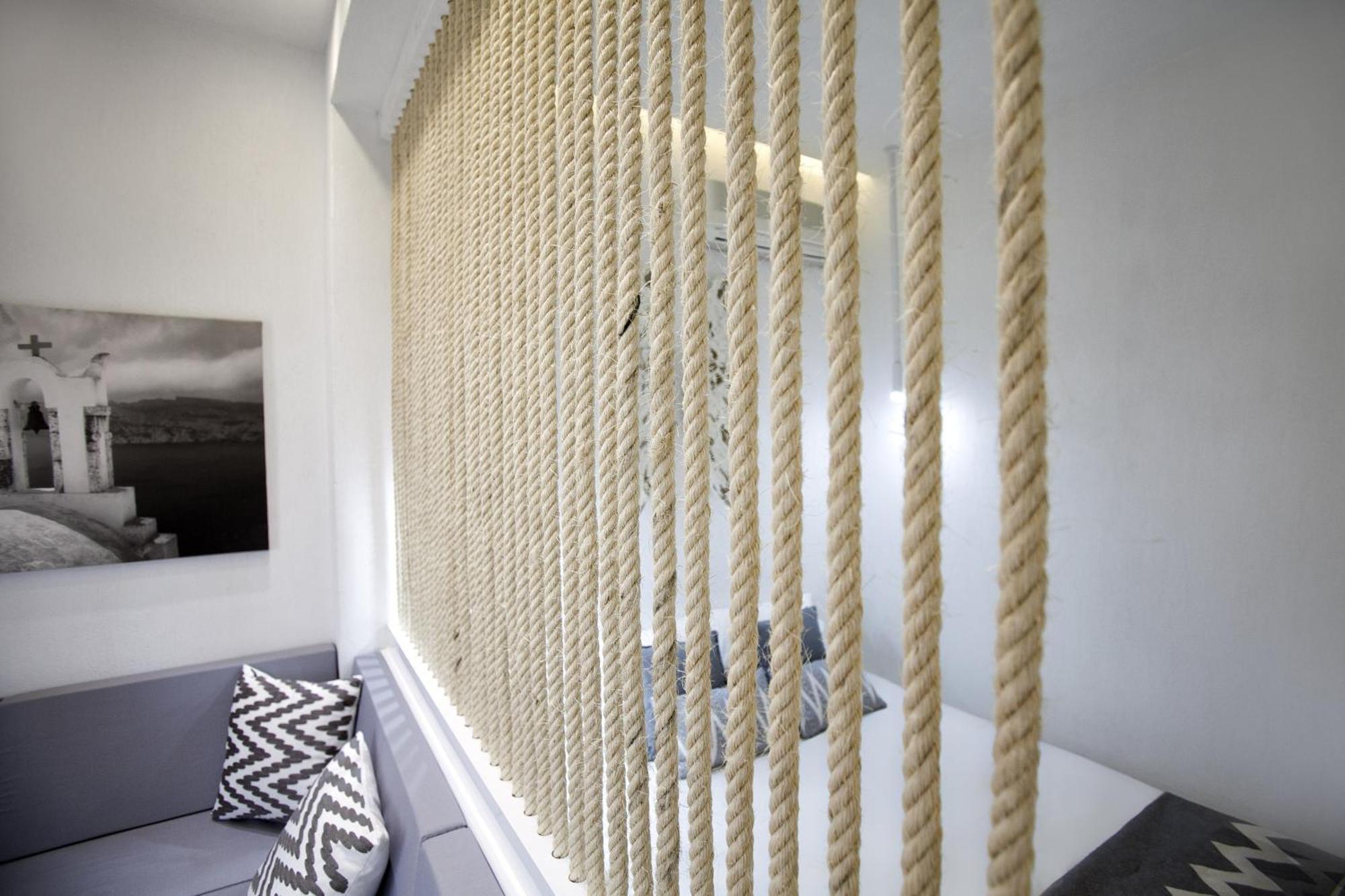 ホテル Privee Santorini ペリッサ 部屋 写真