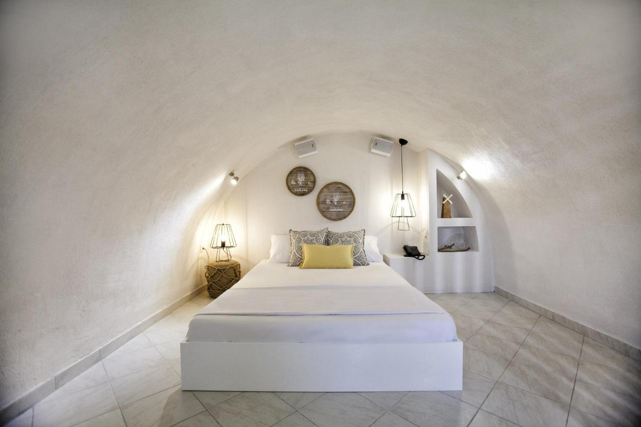 ホテル Privee Santorini ペリッサ 部屋 写真