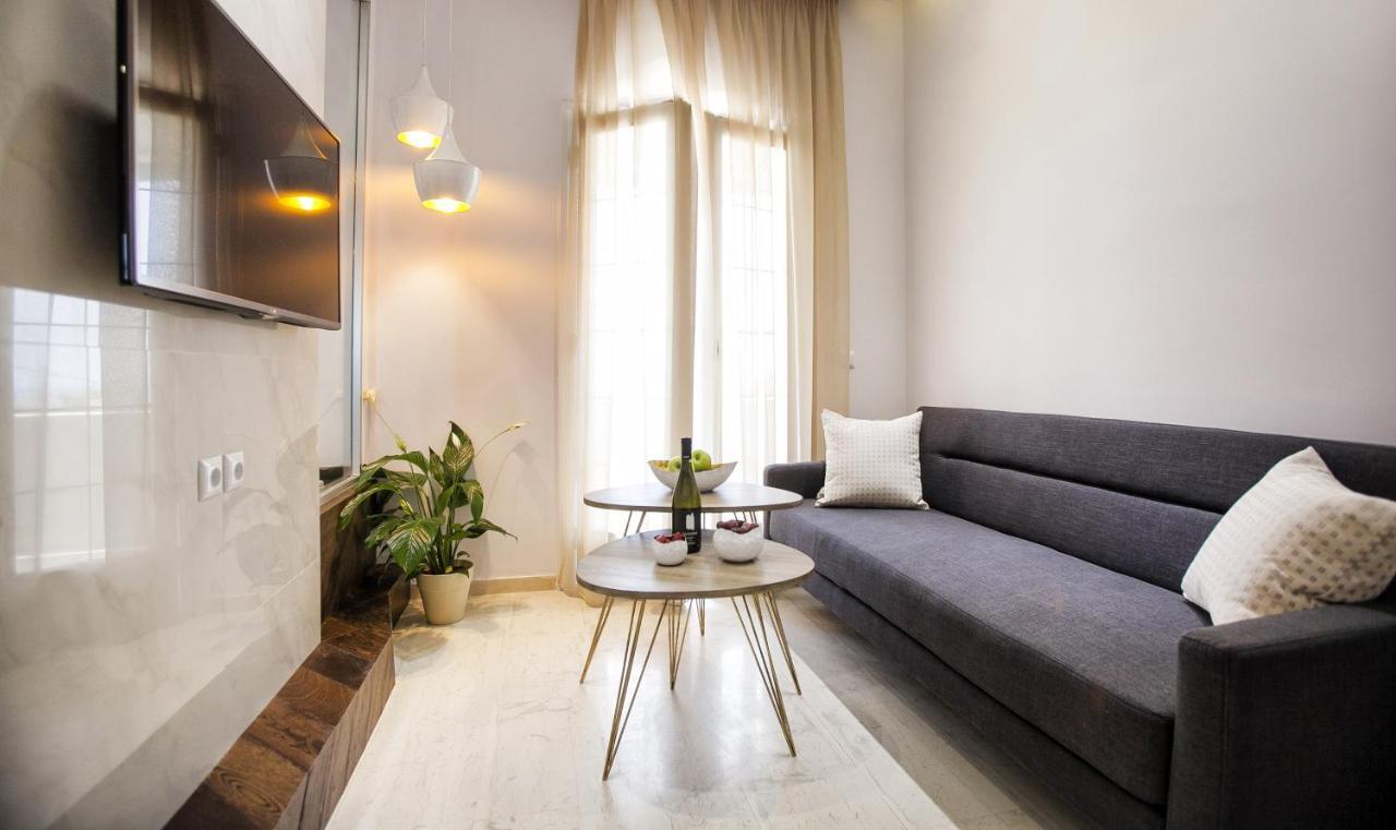 ホテル Privee Santorini ペリッサ 部屋 写真